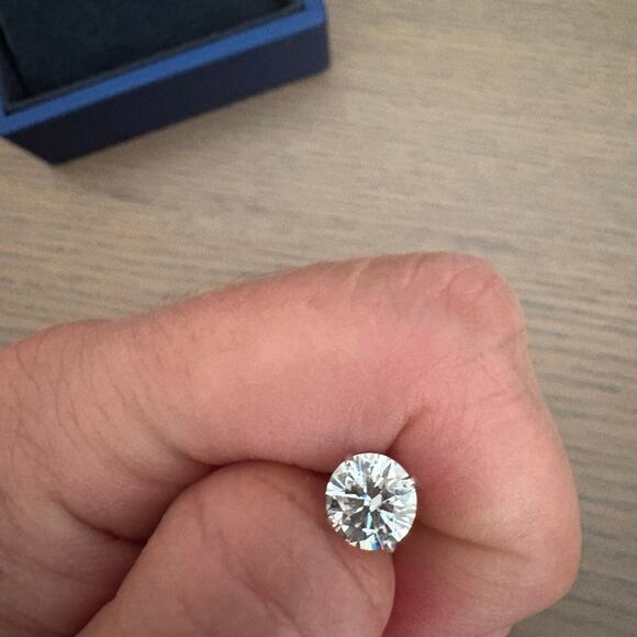 Single earring (sold individually). Pompeii3 brand. - Picture 6 of 10